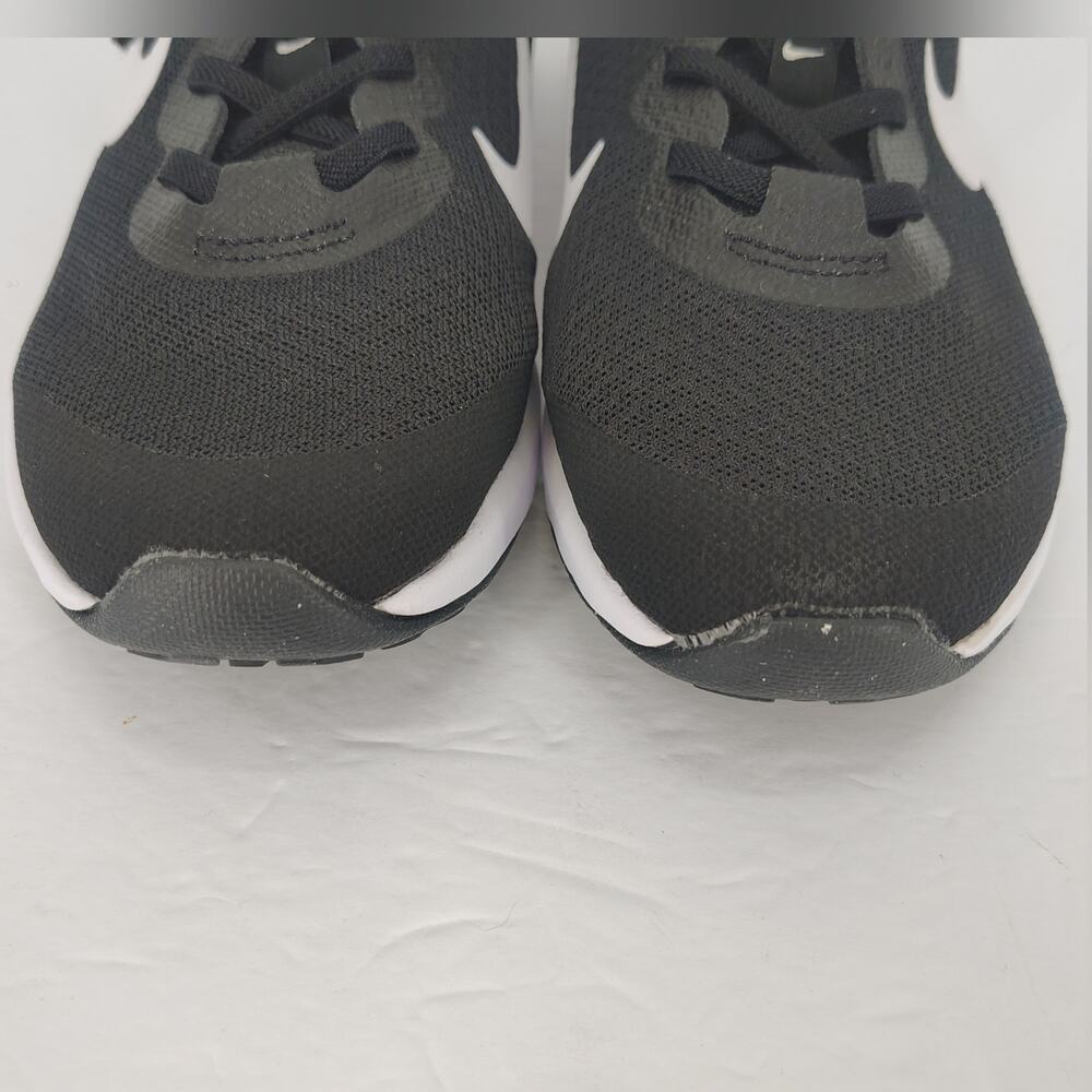 Nike Revolution 6 NN Kids Sneakers Black White Size 1Y - Picture 5 of 8